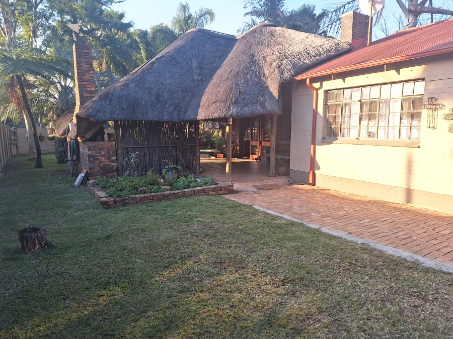 3 Bedroom Property for Sale in Bodorp North West